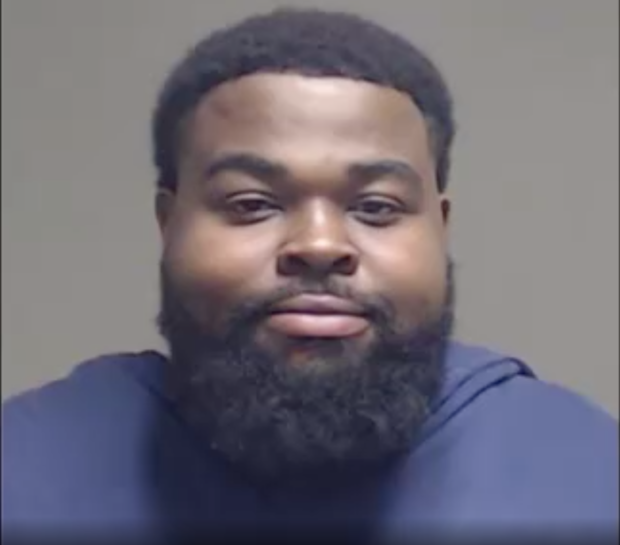 7 officers fired over death of Texas man in police
custody 1