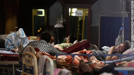 India's ruling party leader says 'responsibility is ours'
for Covid-19 outbreak 1