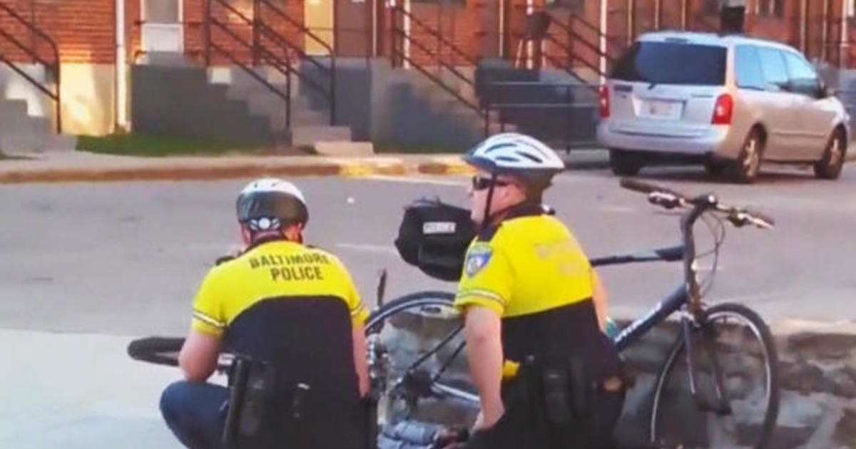 Freddie Gray's eulogist reacts to charges against Baltimore
officers 1