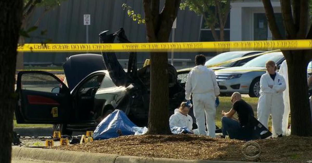 Islamic extremists open fire outside Muhammad cartoon
contest 1