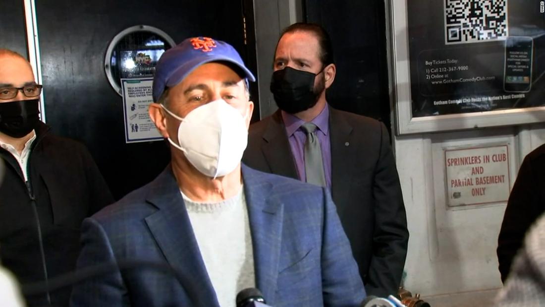 Jerry Seinfeld makes a surprise appearance at a reopened New
York comedy club 1