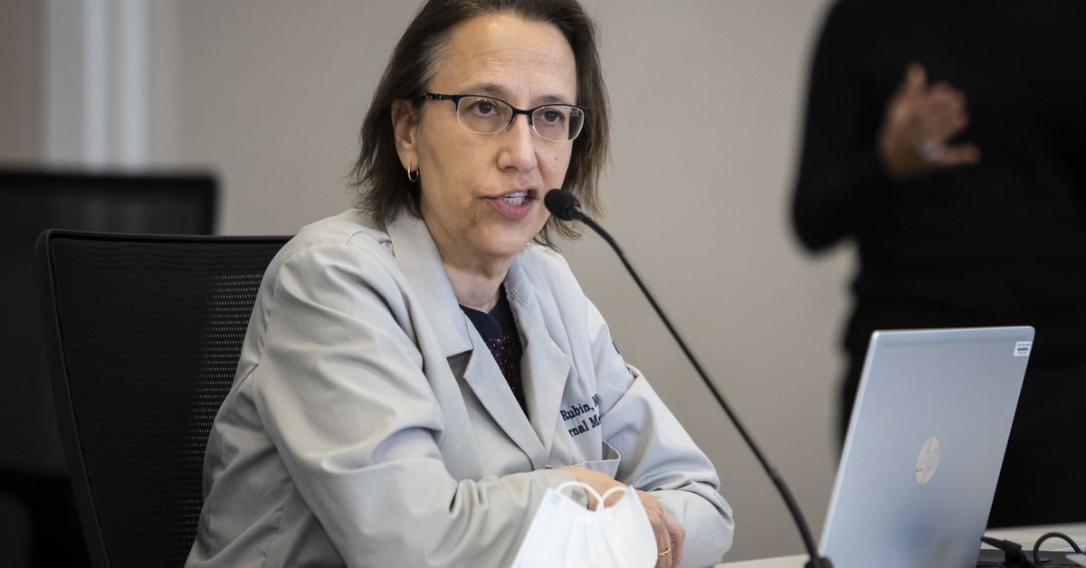 2,839 new COVID-19 cases in Illinois as Cook County enters
‘the beginning of another surge’ 1
