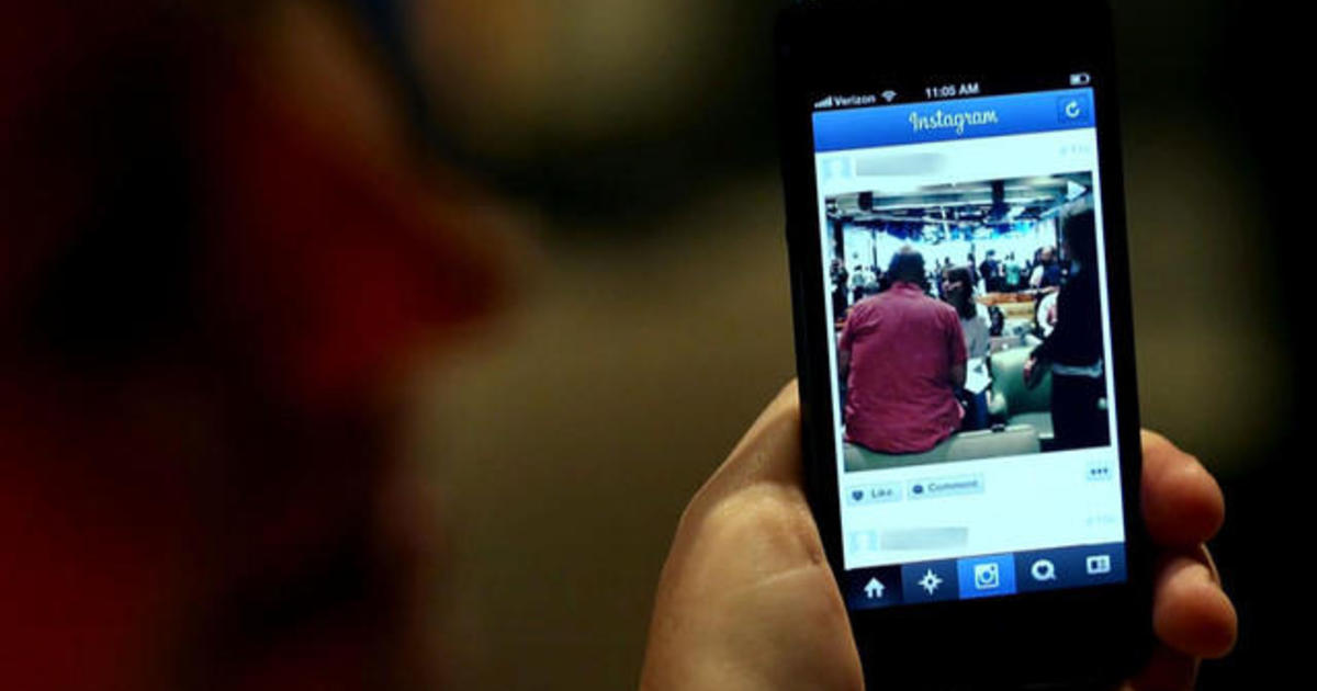 Instagram will start to open up feeds to ads 1