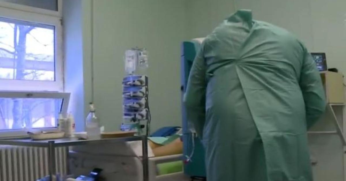 New wave of coronavirus infections sweeps across
Europe 1