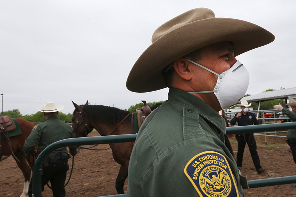 Democrats want open borders but won’t say so, causing
today’s cruel crisis 1