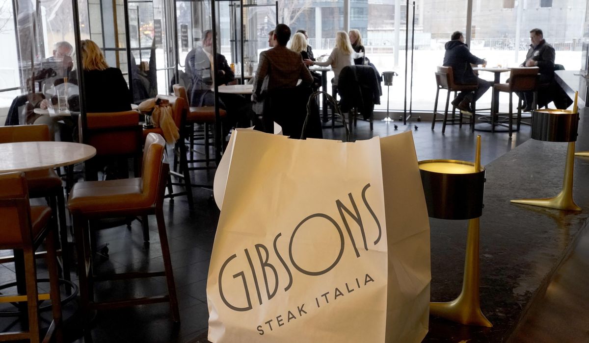 CDC warns bars, restaurants could become COVID-19
superspreaders as businesses reopen 1
