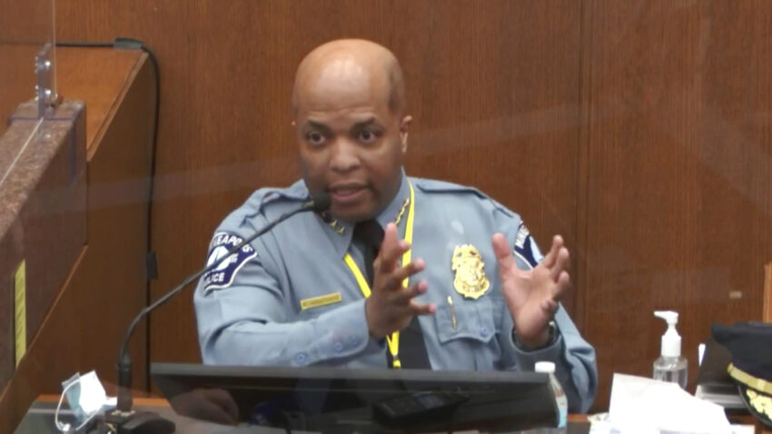 Minneapolis police chief: Kneeling on George Floyd’s neck
violated policy 1