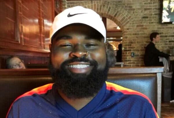 Marvin Scott's Family Holds Nightly Jail Protests Over His
Death 1