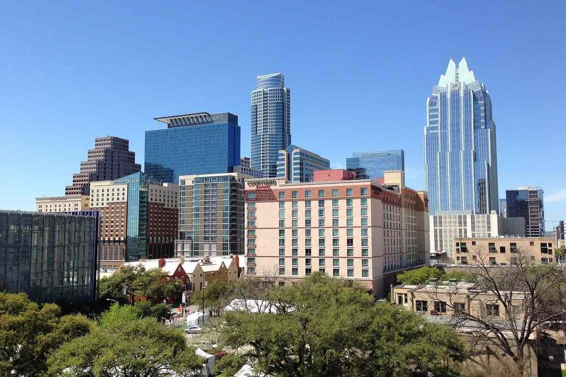 EXCLUSIVE: Exodus Underway as Record-Shattering Surge of
Austin Police Officers Leave the Force 1