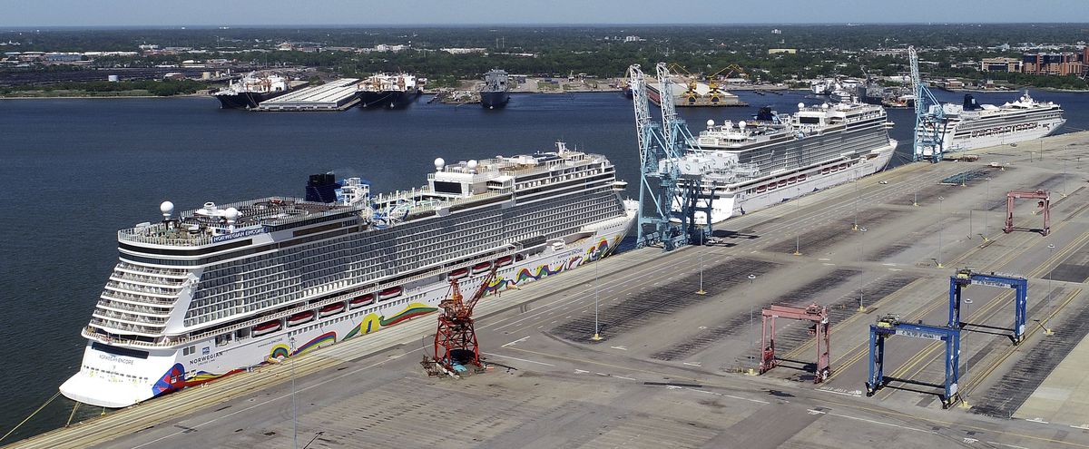 Norwegian Cruise Line wants to restart voyages in July,
would require COVID-19 vaccine 1 Norwegian Cruise Line wants to restart voyages in July,
would require COVID-19 vaccine 1