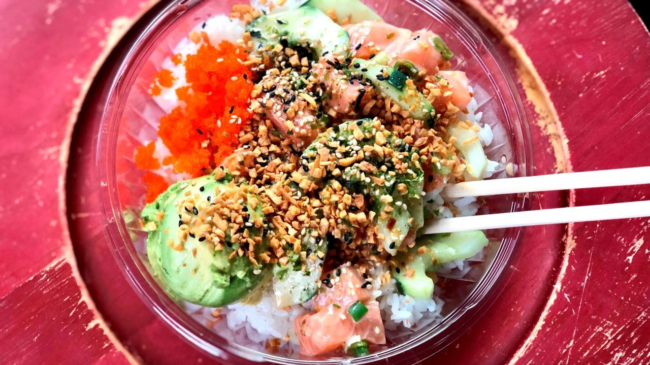 Maui Poke opens in Commack 1