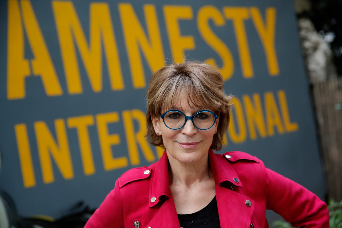 ‘We failed the test’ of COVID-19, says human rights
champion 1