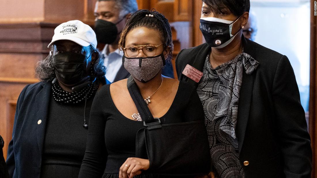 State lawmaker arrested for protesting Georgia's elections
law won't be charged 1