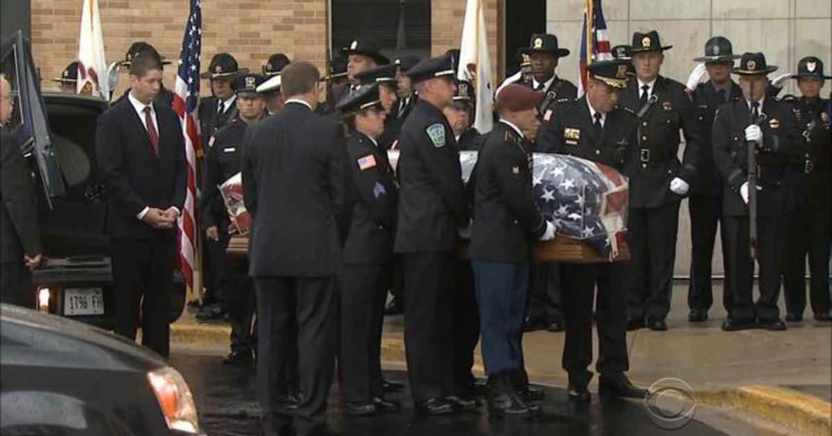 Funeral held for slain Illinois officer 1