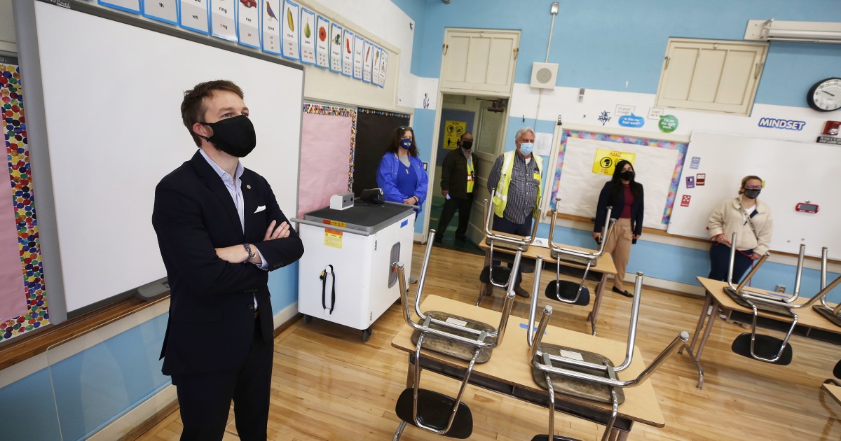 Los Angeles public schools will begin reopening next week.
Here's what you need to know 1