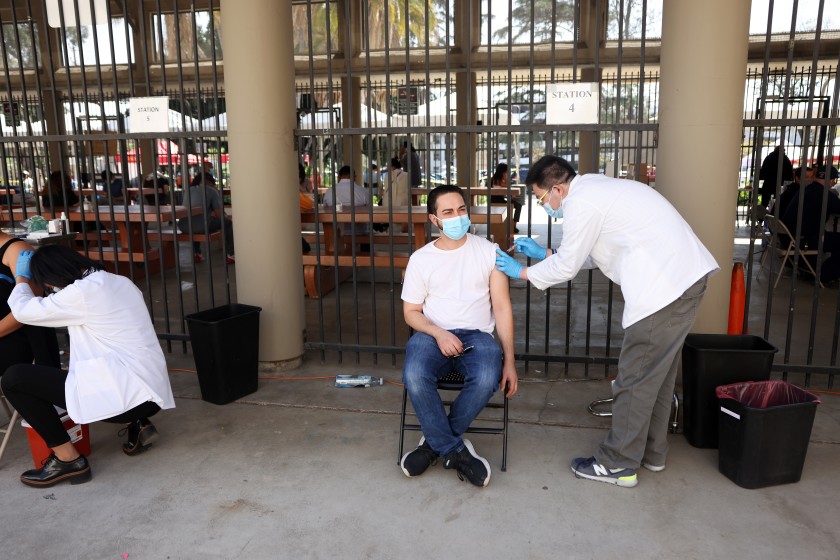 Long Beach opens COVID-19 vaccine access to residents 16 and
older 1