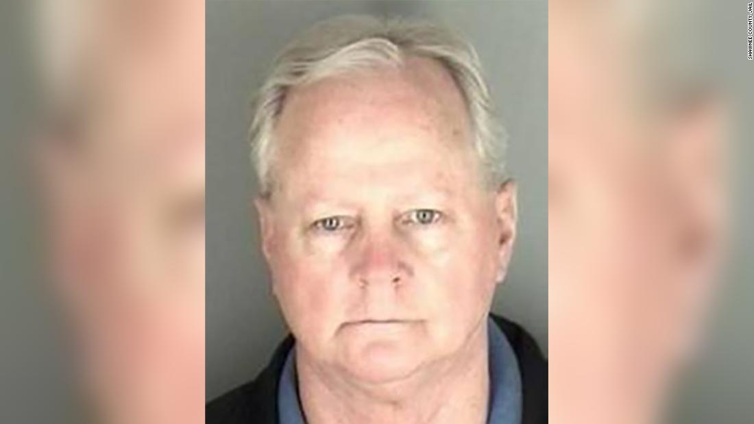 Kansas State Senate leader called an officer 'donut boy'
during his DUI arrest, police say 1