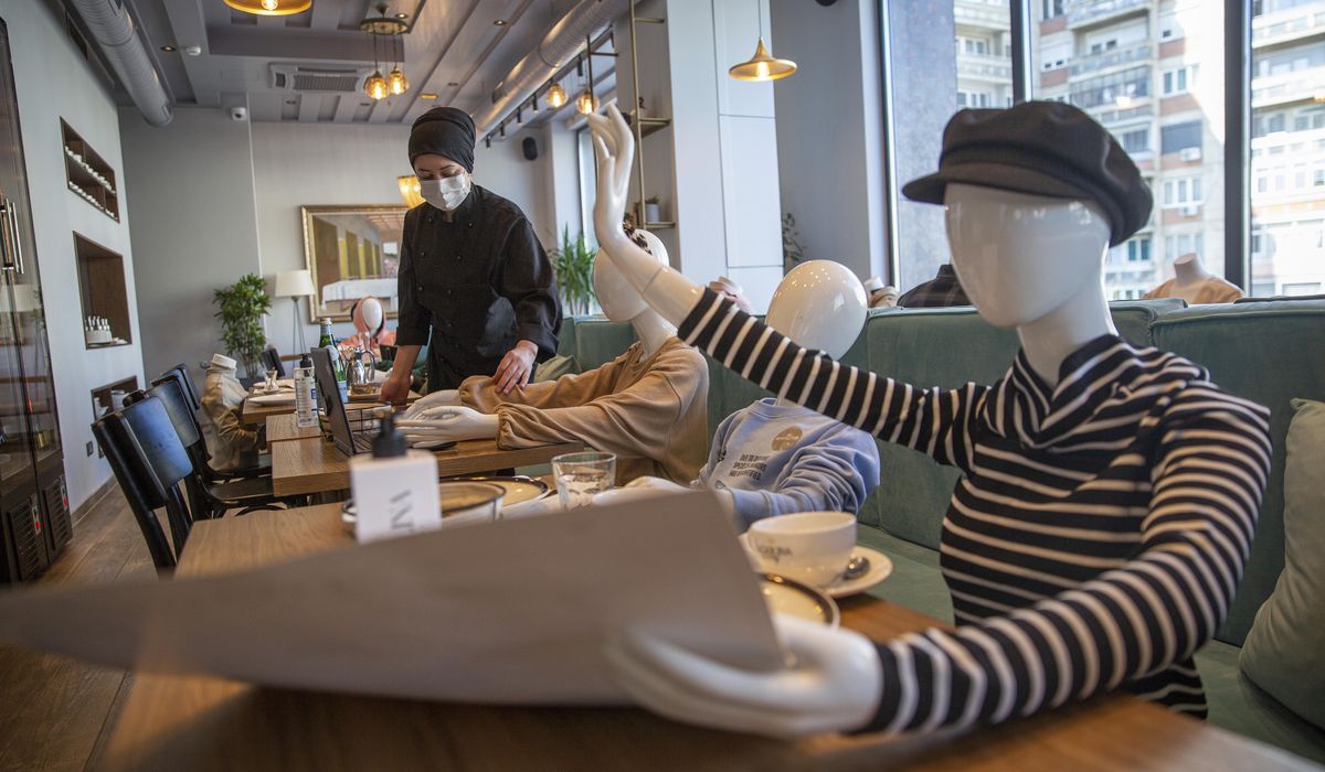Kosovo’s mannequin protest against virus
restrictions 1
