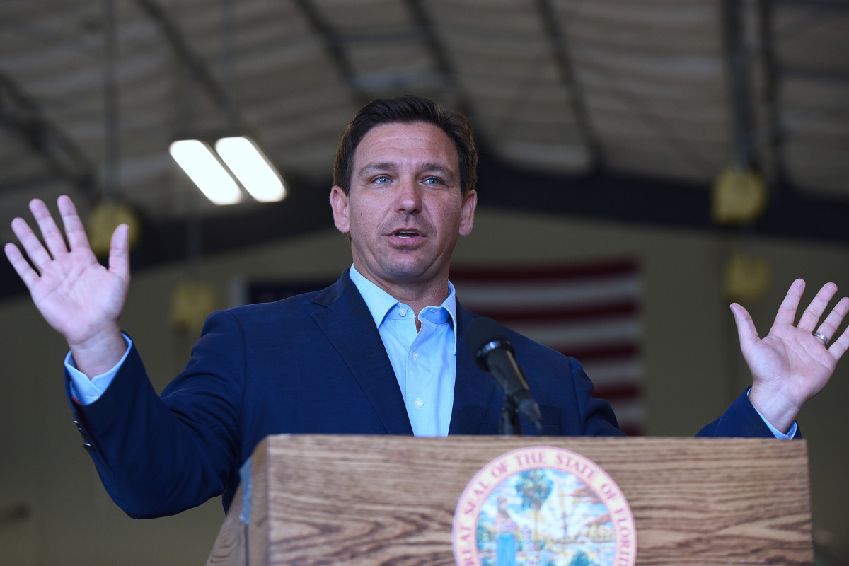 YouTube pulls video of DeSantis, scientists for saying kids
don’t need masks 1