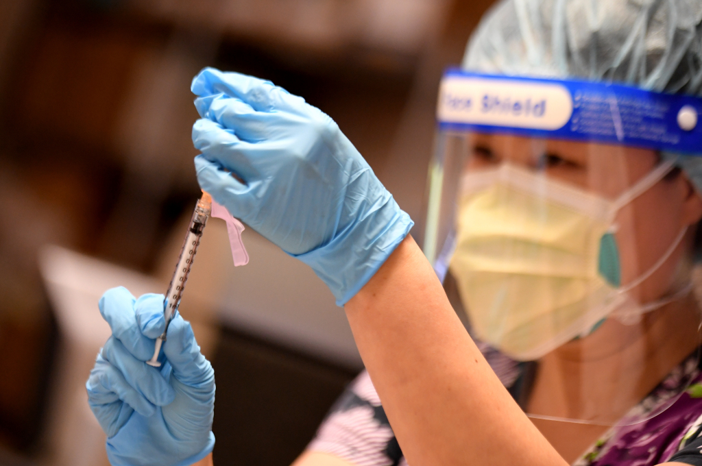 Should California follow CDC’s mask requirement easing? The
state’s nurses union votes no 1