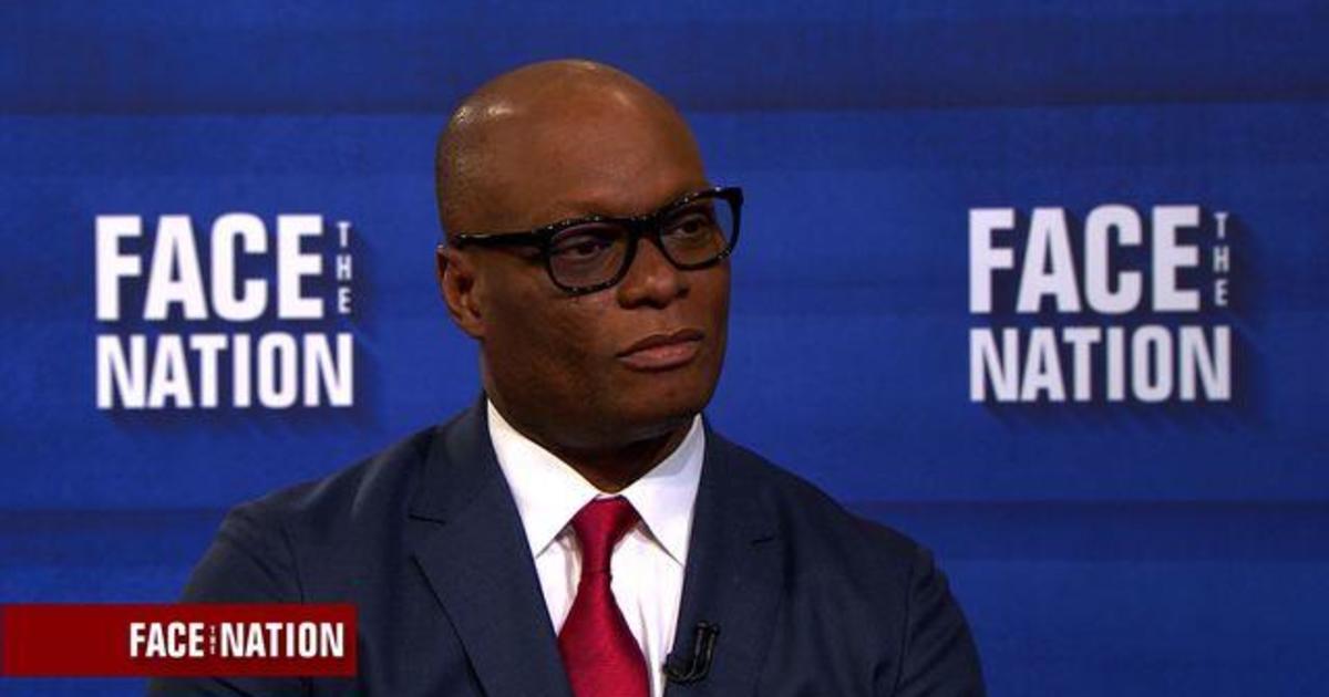 Former Dallas Police Chief David Brown remembers slain
officers one year later 1