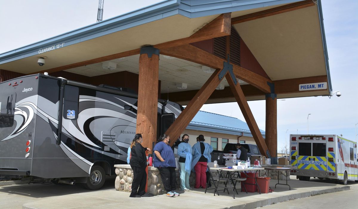 U.S. neighbors Mexico and Canada weigh reopening COVID-19
closed borders 1