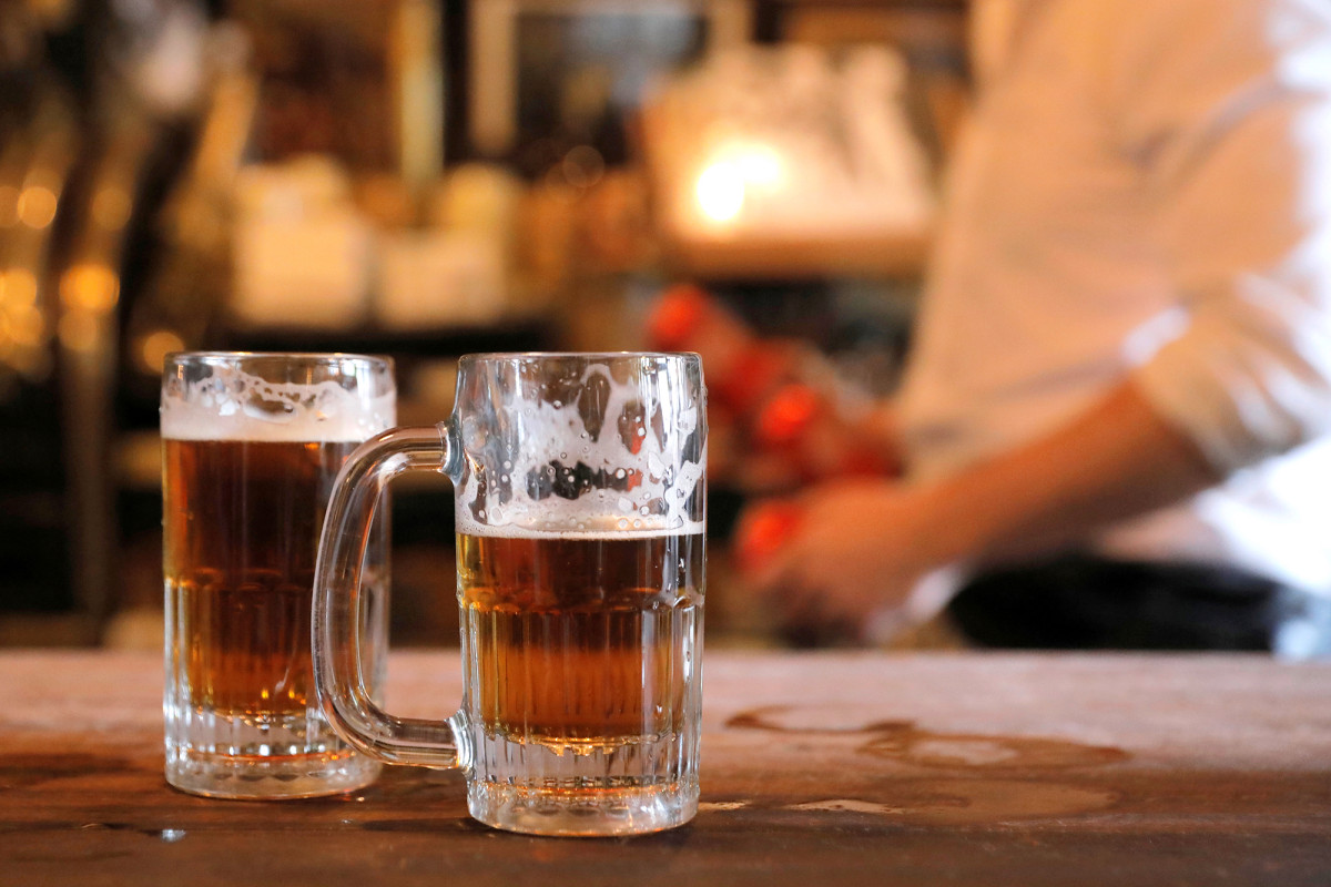 People in the UK need to buy 124 drinks from their local bar
to make up for COVID-19 losses 1