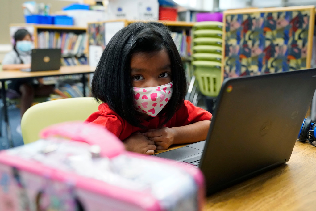Denver Public Schools’ enrollment predicted to drop 6% by
2025 1