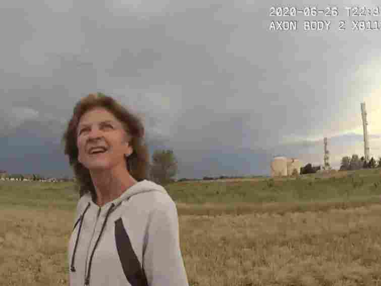 Former Colorado Officers Who Arrested A 73-Year-Old Woman
With Dementia Face Charges 1