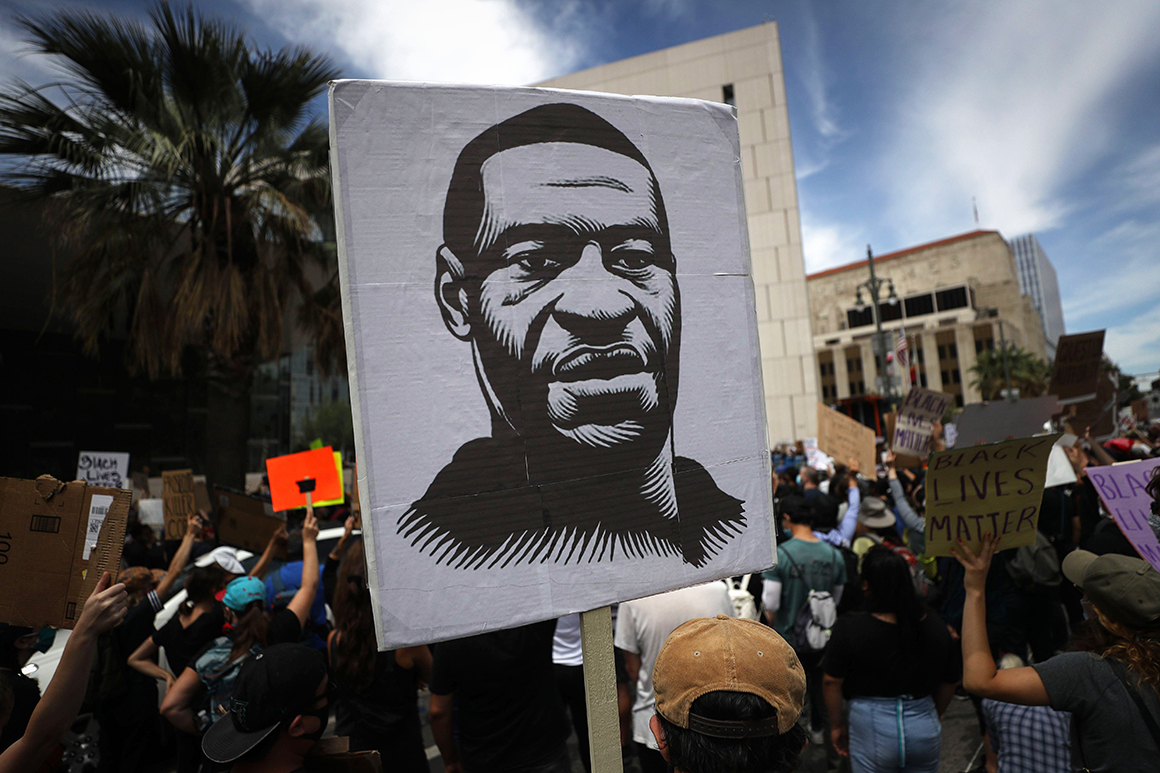 Alabama woman convicted on federal anti-riot charge 1