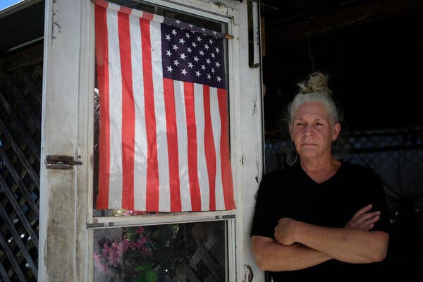 The Evictions Surprised Trailer Park Residents. The Protest
Stunned Officials. 1