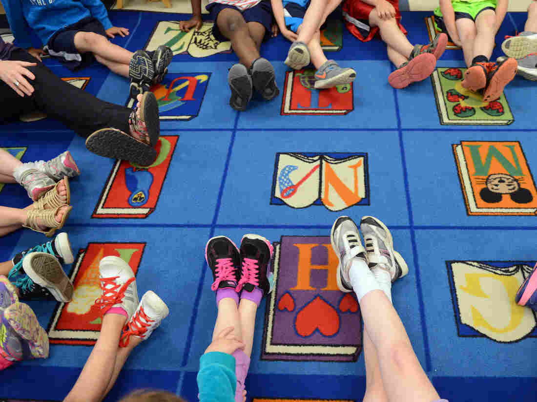 Alabama Will Now Allow Yoga In Its Public Schools (But
Students Can't Say 'Namaste') 1