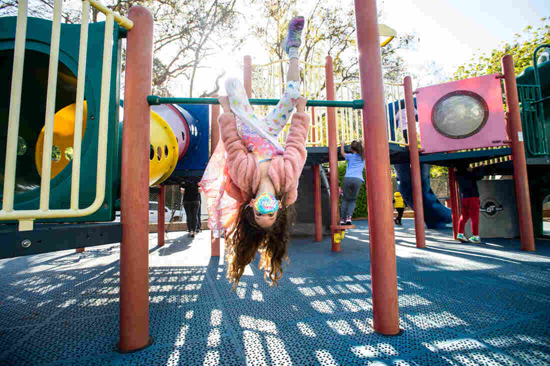 Schools Are Dropping Mask Requirements, But New CDC Study
Suggests They Shouldn't 1