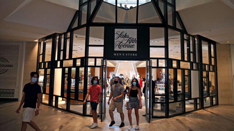 Simon malls, including Copley, Burlington, and Peabody, will
keep mask mandate in place 1