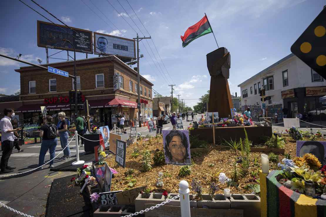 BREAKING: Suspect Opens Fire at Memorial on Anniversary of
George Floyd's Death 1