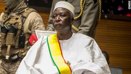 Mali's vice president ousts president and prime minister
from office, assumes power 1
