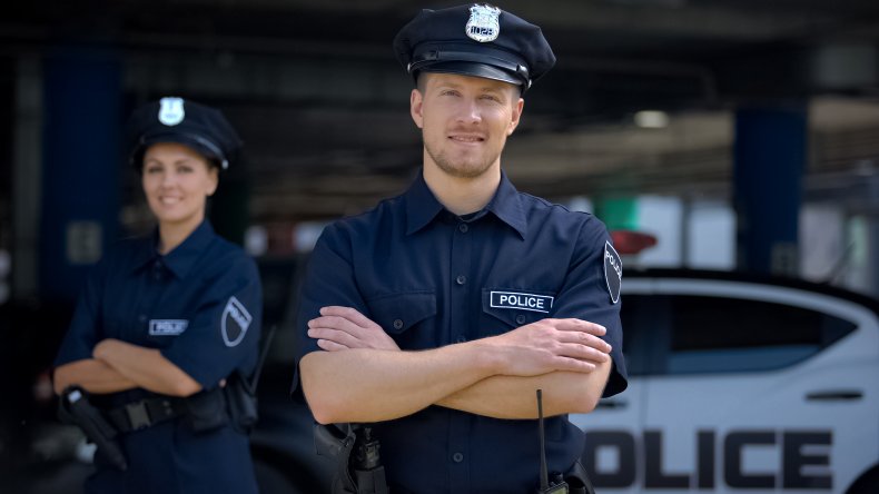 Police Officer Called To Party for Noise Complaint Stays To
Dance and Eat Tacos 1