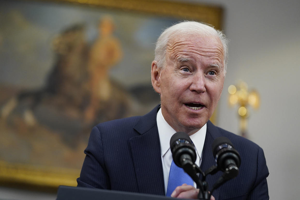 Biden: Intelligence community split on Covid-19
origin 1