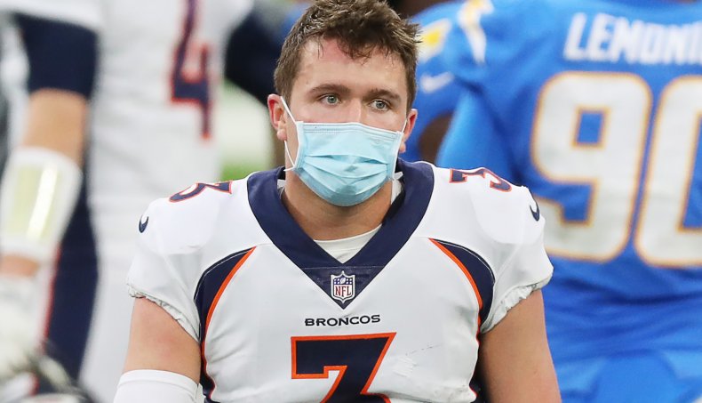 Watch Broncos Star Drew Lock Struggle With His Mask Due to
His Chiseled Jaw 1