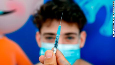 What we know so far about Covid-19 immunity -- and what it
means for vaccine boosters 1