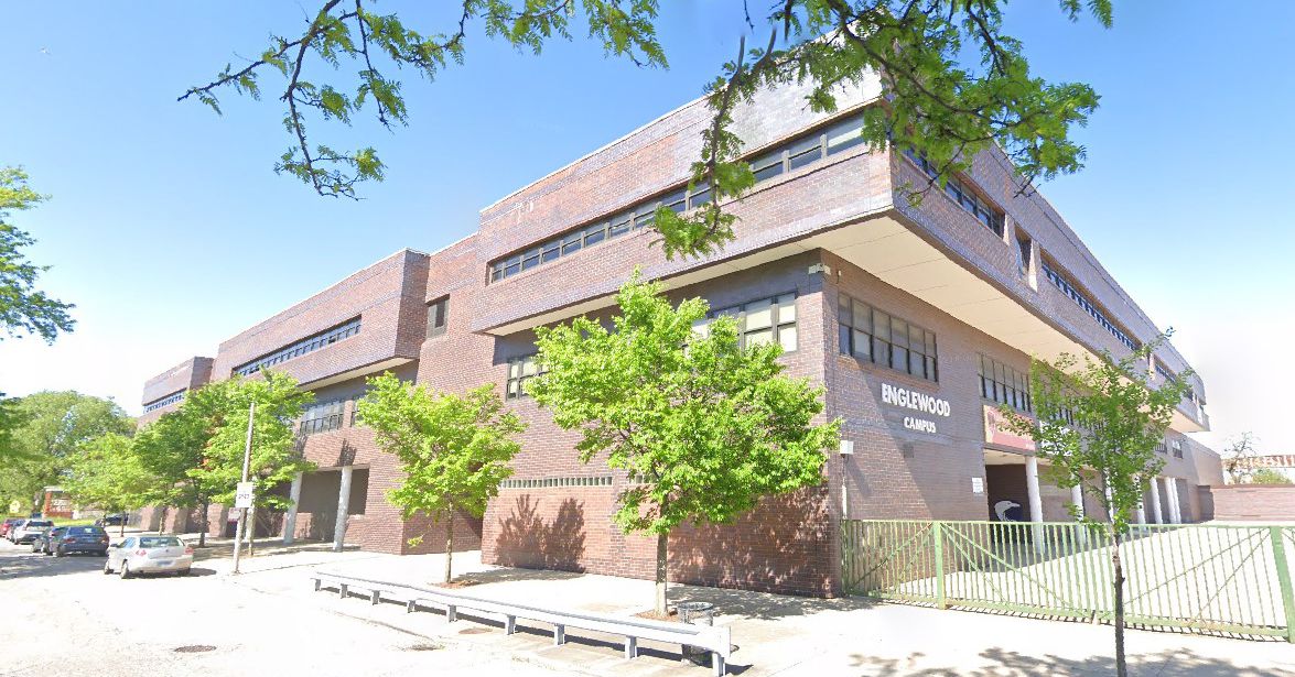 Teachers at 3 Urban Prep charter schools authorize
strike 1