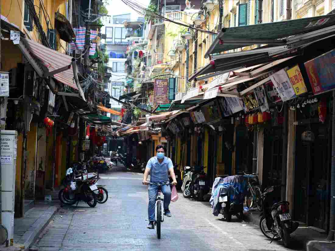 Vietnam Detects New Highly Transmissible Coronavirus
Variant 1