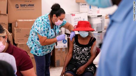 Opinion: Americans are so confused about masks 1