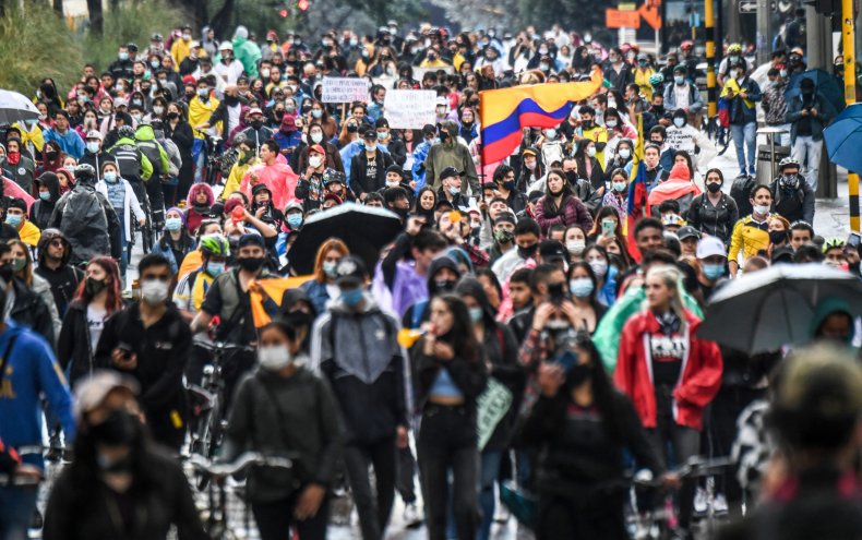 Police Stations Focus of Growing Unrest in Colombia
Protests 1