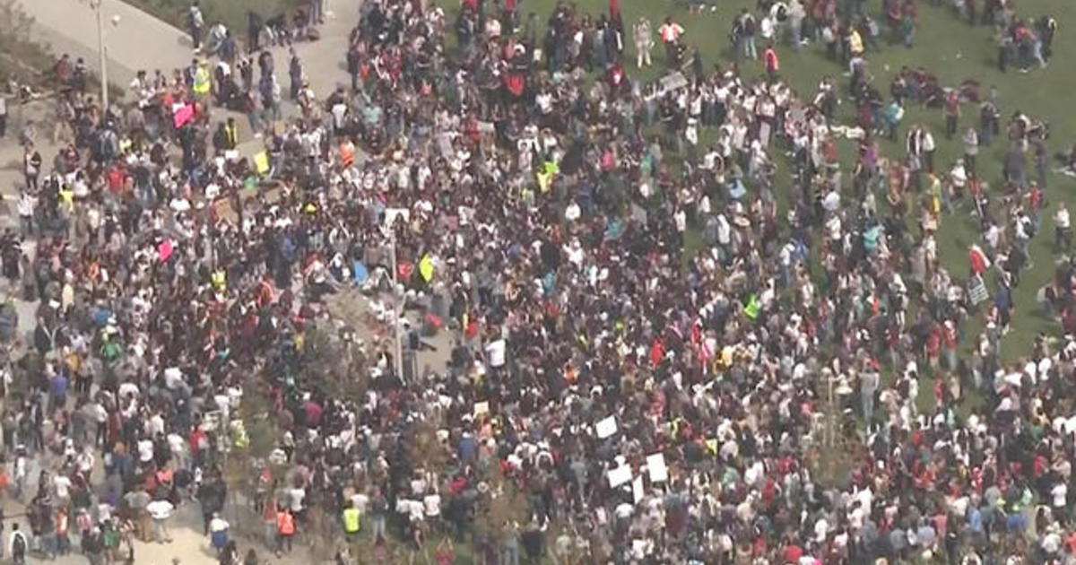 Denver students walk out to protest Trump's DACA
decision 1