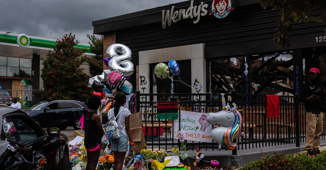Atlanta Officer Who Fatally Shot Rayshard Brooks Is
Reinstated 1