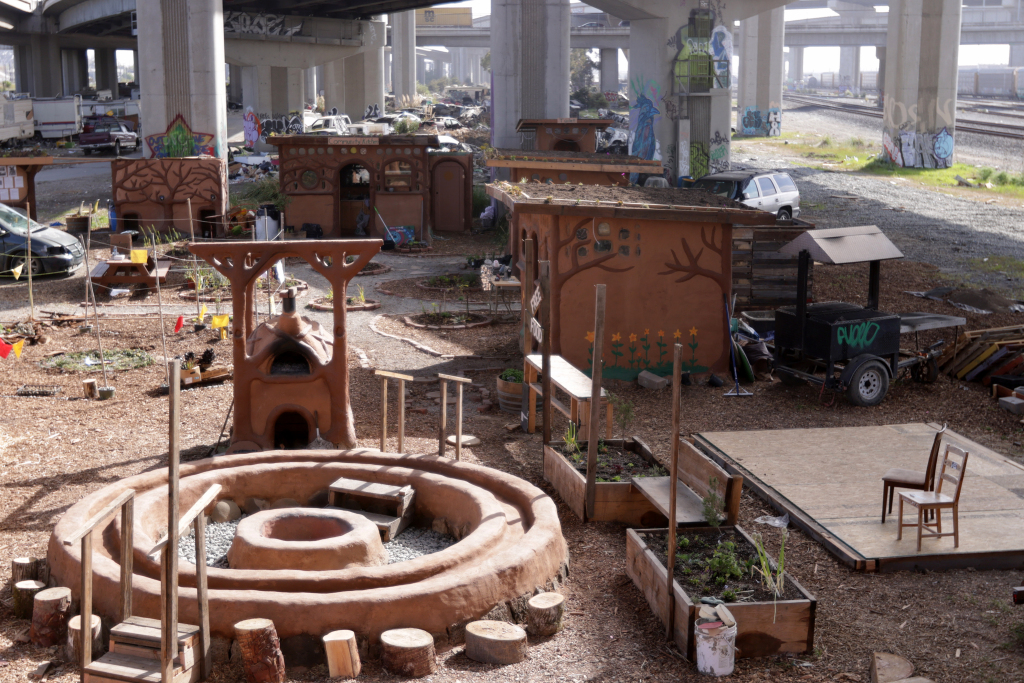 Letters: Exemplary Oakland | Solar update | Home kitchens |
Early fire season | Opening warranted 1