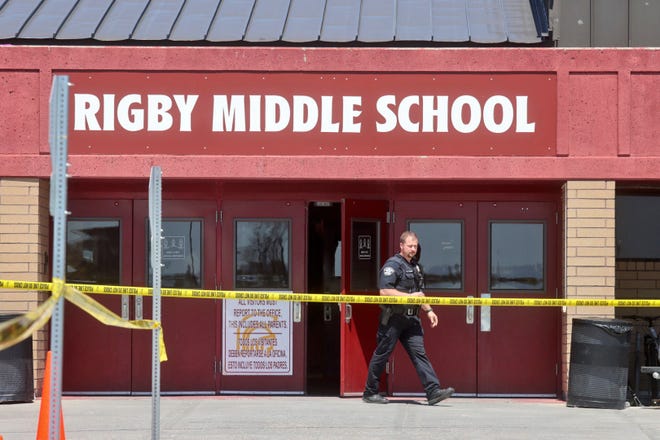 'It's real': A 6th grade girl opened fire in Idaho middle
school, injuring 3; horrified students thought it was a
drill 1