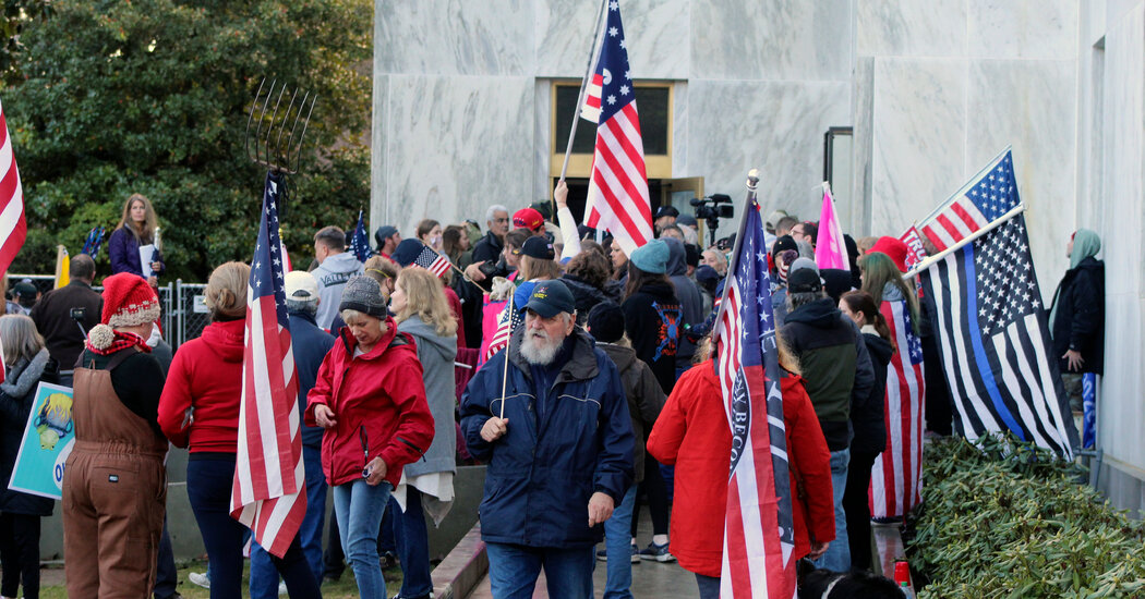 Representative Mike Nearman of Oregon, Who Let in
Protesters, Is Charged 1