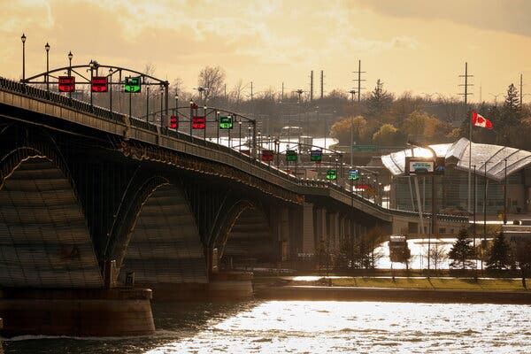 Ontario’s Premier Wants a Tighter Border. A U.S. Senator
Eyes Reopening It. 1